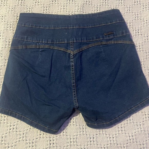 Shorts, jean, 5 pair, various brands. GoGoStar, Vince Blue, Dollhouse, Levi’s. - Picture 8 of 16